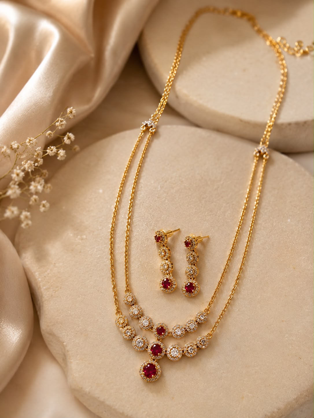 Diamond necklace set